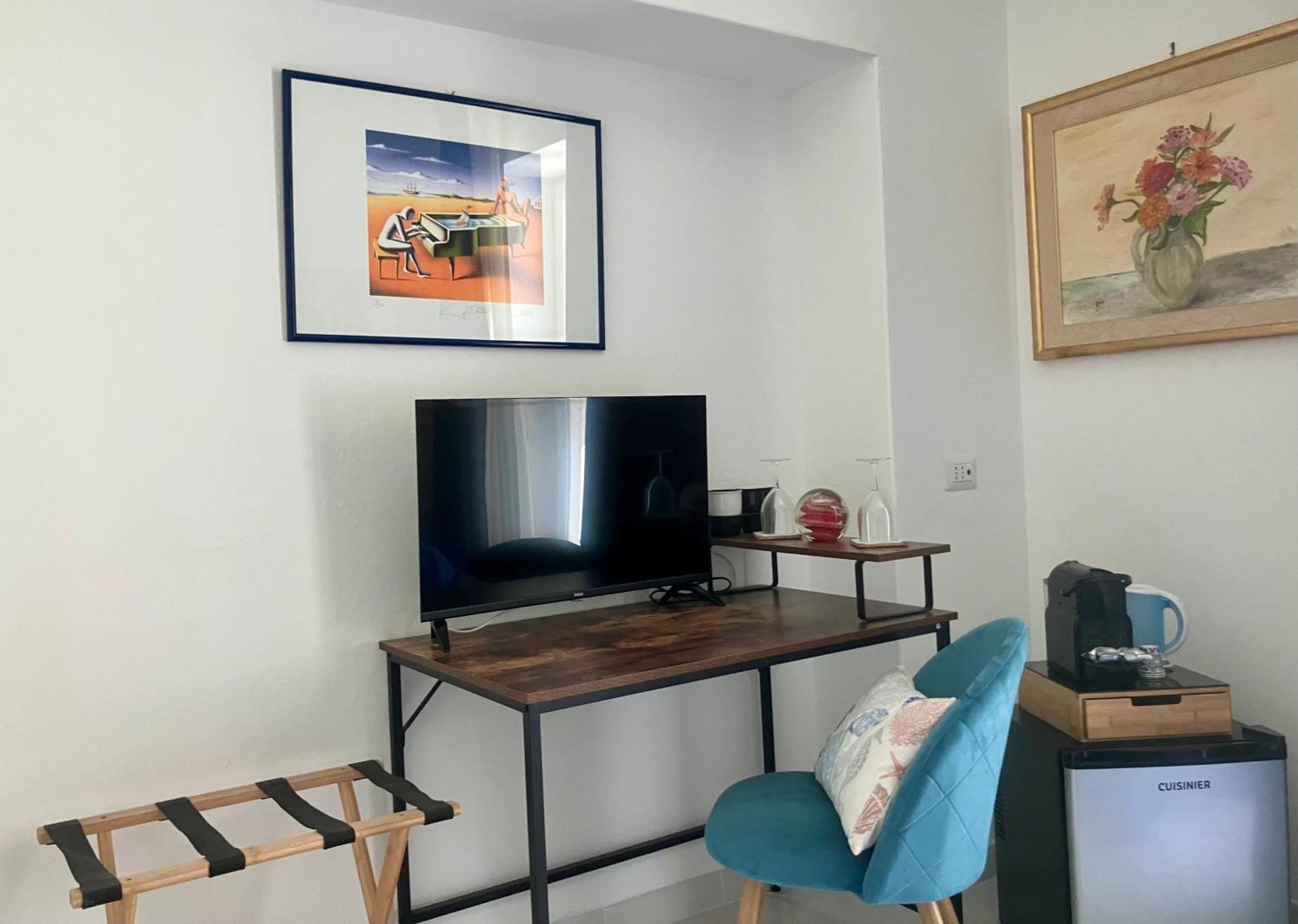 Villa Striano Boutique カプリ エクステリア 写真