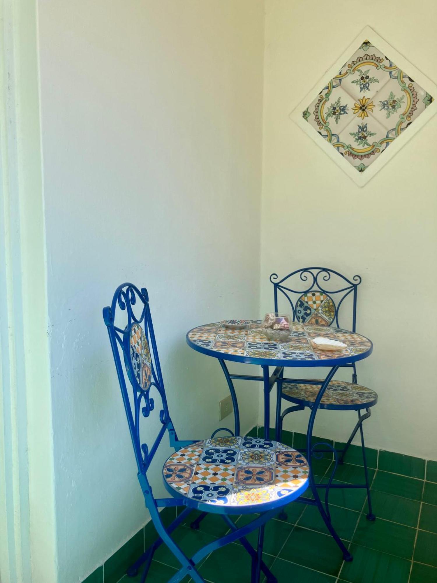 Villa Striano Boutique カプリ エクステリア 写真